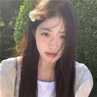 黑色郁金香